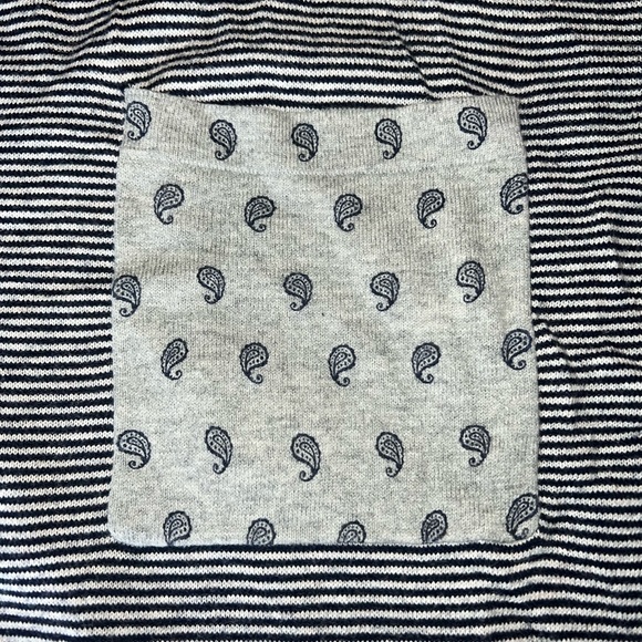 BARELY WORN- thin spring/fall sweater- super soft perfect for spring! - Picture 3 of 4